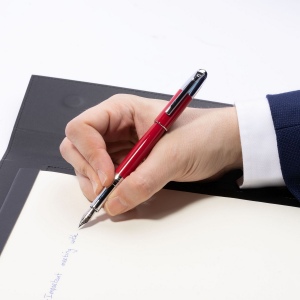 Stylo plume Classicals Chrome Red 6