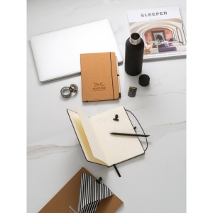 MATISSE. Bloc-notes A5 avec couverture rigide en cuir (70% recyclé) avec pages lignées 4