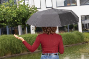 Mini parapluie 21" en rPET 190T bi couleur Impact AWARE™ 10