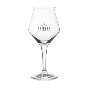 Verre à bière sur pied 2