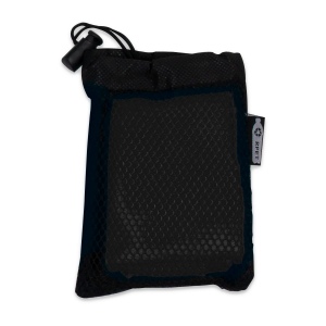 Serviette rafraichissante en R-PET 30X80cm 2