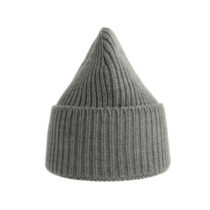 Bonnet en tricot épais 24