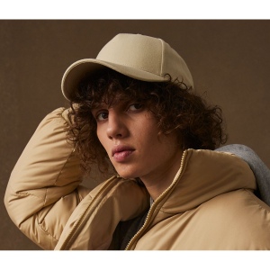 Casquette en laine 5 pans