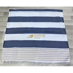 Serviette de plage fouta avec logo brodé 2
