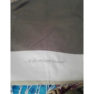 Serviette de plage fouta avec logo brodé 3