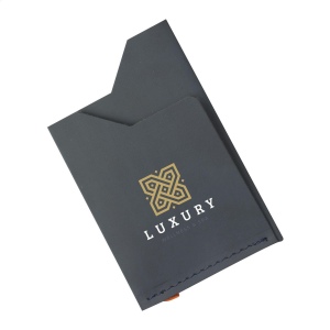 Porte-cartes fabriqué à partir de déchets de cuir recyclés (provenant de cuir italien) et de liants naturels 13