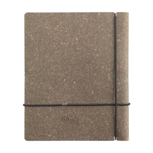 Carnet en format A5 avec une couverture réalisée à partir de déchets de cuir italien recyclés et de liants naturels 5