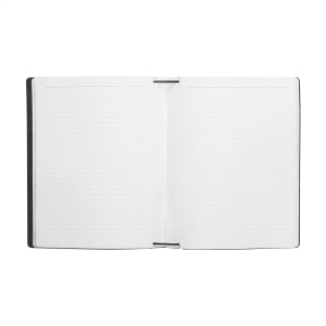 Carnet en format A5 avec une couverture réalisée à partir de déchets de cuir italien recyclés et de liants naturels 6