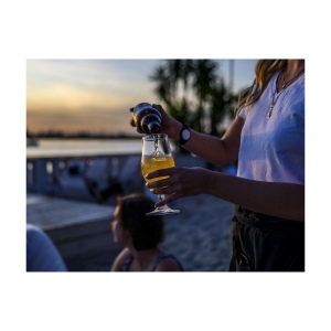 Verre de bière en plastique, de la marque HappyGlass 4