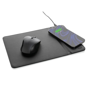 Tapis de souris en PU RCS avec chargeur 10W Swiss Peak 4