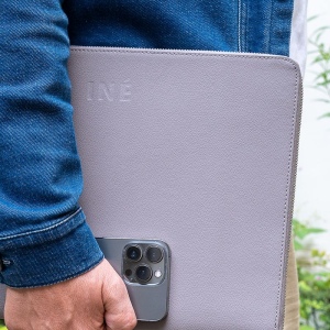 INE Laptop 14/15" - Pochette en cuir recyclé 17