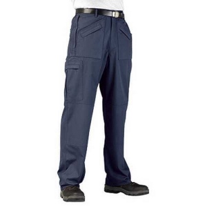 Pantalon action traité