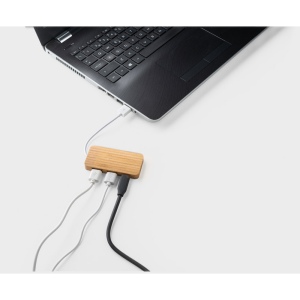 MOSER. HUB avec 2 ports USB-A et 1 USB-C en bambou 6