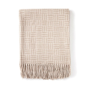 VINGA Plaid Lenox 4