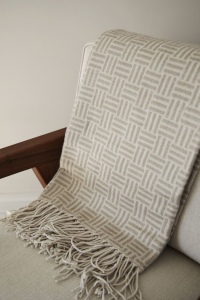 VINGA Plaid Lenox 13