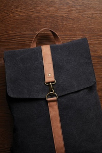 VINGA Sac à dos en toile recyclée GRS Bosler 17