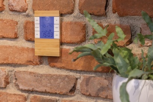 Station météo en bambou et plastique recyclé RCS Utah 7