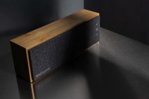 Haut-parleur sans fil 10W en bambou Wynn 8