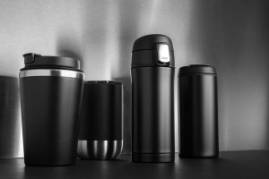 Mug Metro en acier inoxydable recyclé RCS 18