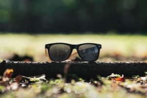 Lunettes de soleil en bambou et plastique recyclé RCS 9