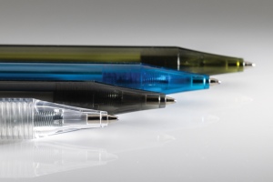 Stylo transparent X8 en rPET GRS 23
