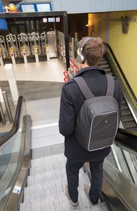 Sac à dos antivol pour ordinateur 15,6" Swiss Peak AWARE™ 14