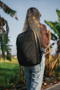 Sac à dos moderne pour ordinateur 15,6" Swiss Peak AWARE™ 13