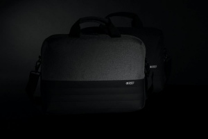 Sacoche pour ordinateur 15,6" Swiss Peak AWARE™ 9
