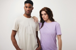T-shirt en coton recyclé non teinté IQONIQ Manuel 128