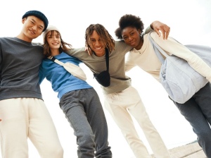 Pull à col rond en coton recyclé non teinté IQONIQ Denali 86
