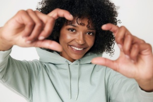 Sweat à capuche en coton recyclé IQONIQ Jasper 231
