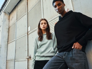 Sweat à capuche en coton recyclé IQONIQ Yoho 214