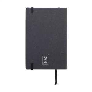 Ce carnet A5 avec une couverture FSC certifié fabriqué à partir de déchets de cuir recyclés 3