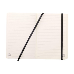 Ce carnet A5 avec une couverture FSC certifié fabriqué à partir de déchets de cuir recyclés 5