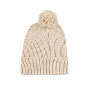 Bonnet avec pompon 3