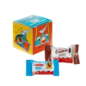 Mini-cube publicitaire avec Kinder Chocolat Mini