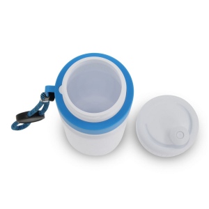 Bidon de sport avec bord et cordon 750ml 24