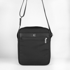 Sac reporter Bond Black 2