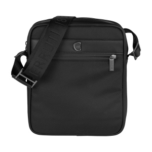 Sac reporter Bond Black
