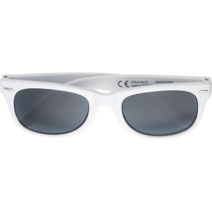 Lunettes de soleil en plastique recyclé Kenzie 3