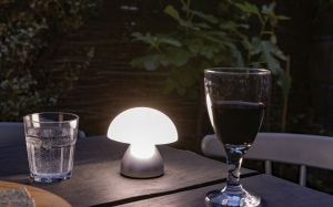 Lampe de table rechargeable par USB en plastique RCS Luming 21