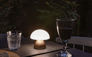 Lampe de table rechargeable par USB en plastique RCS Luming 30