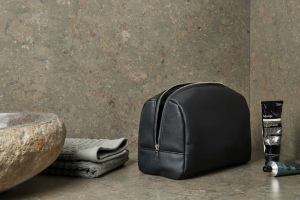 VINGA Trousse de toilette en PU RCS Bermond 11