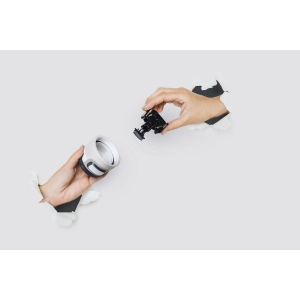 Bouteille d'eau de la marque Kambukka® en acier inoxydable 18/8 isolé sous vide 6