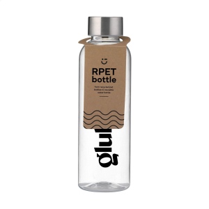 Cette bouteille d'eau est composée à 100% de RPET et est dotée d'un bouchon à vis anti-fuite en acier inoxydable 4