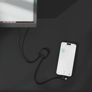 ICE-C - Câble de charge multi-connecteurs d'1 mètre avec transfert de données 30