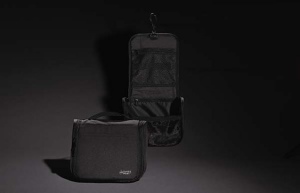 Trousse de toilette AWARE™ Swiss Peak Lohan 9