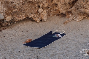 VINGA Tapis de plage en toile recyclée AWARE™ Volonne 16