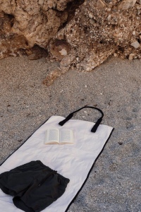 VINGA Tapis de plage en toile recyclée AWARE™ Volonne 7