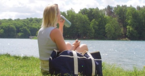 VINGA Sac de plage en toile recyclée AWARE™  Volonne 22